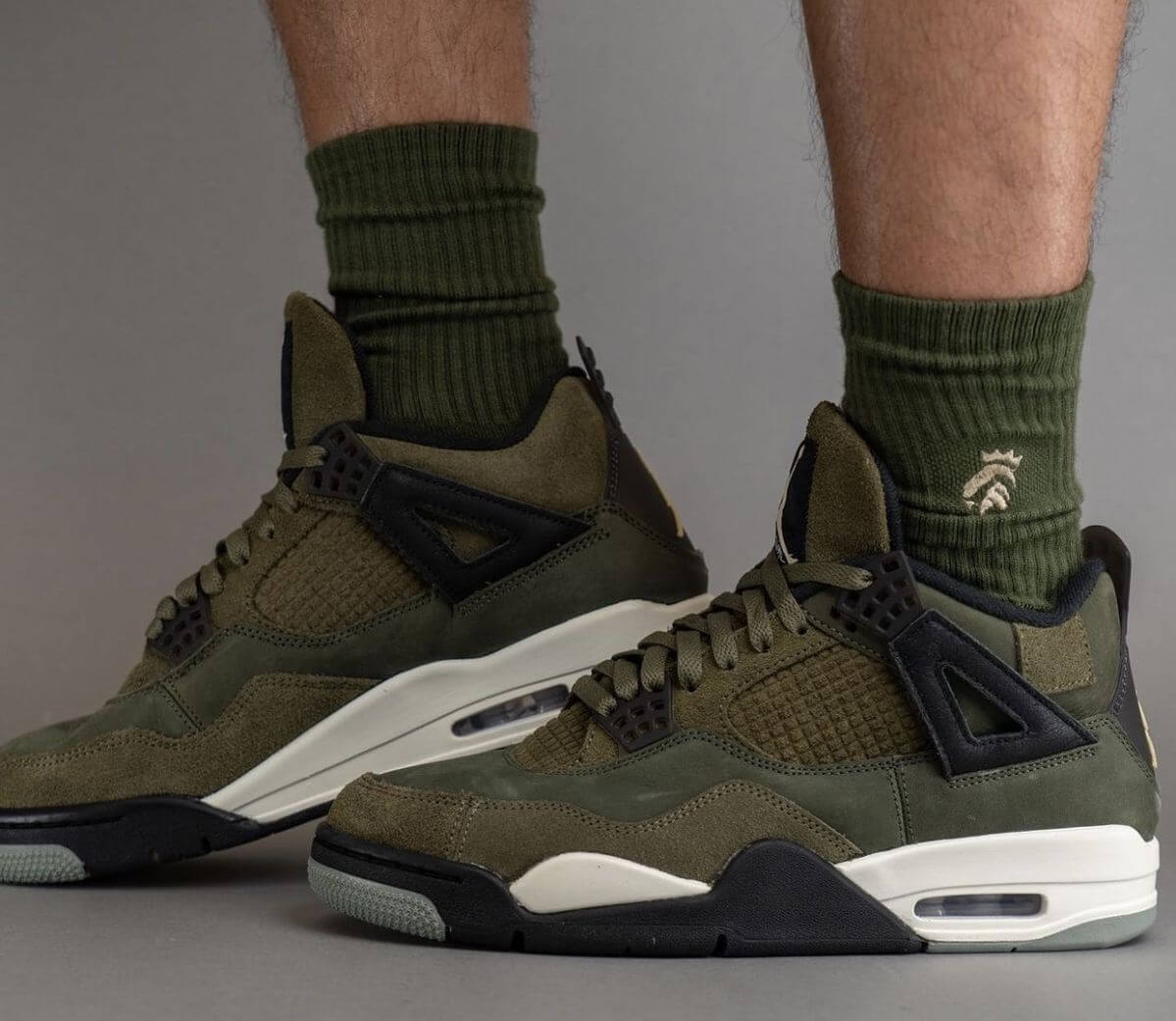 Jordan 4 Retro SE Craft Medium Olive